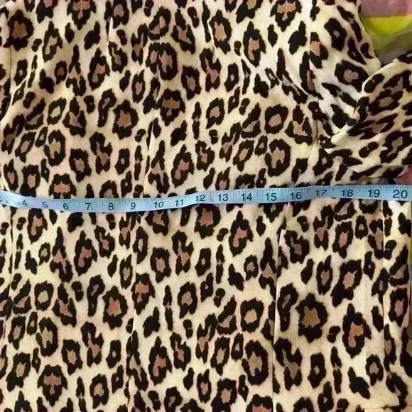 BANANA REPUBLIC Leopard Soft Blazer size 2 Tall - Picture 6 of 6